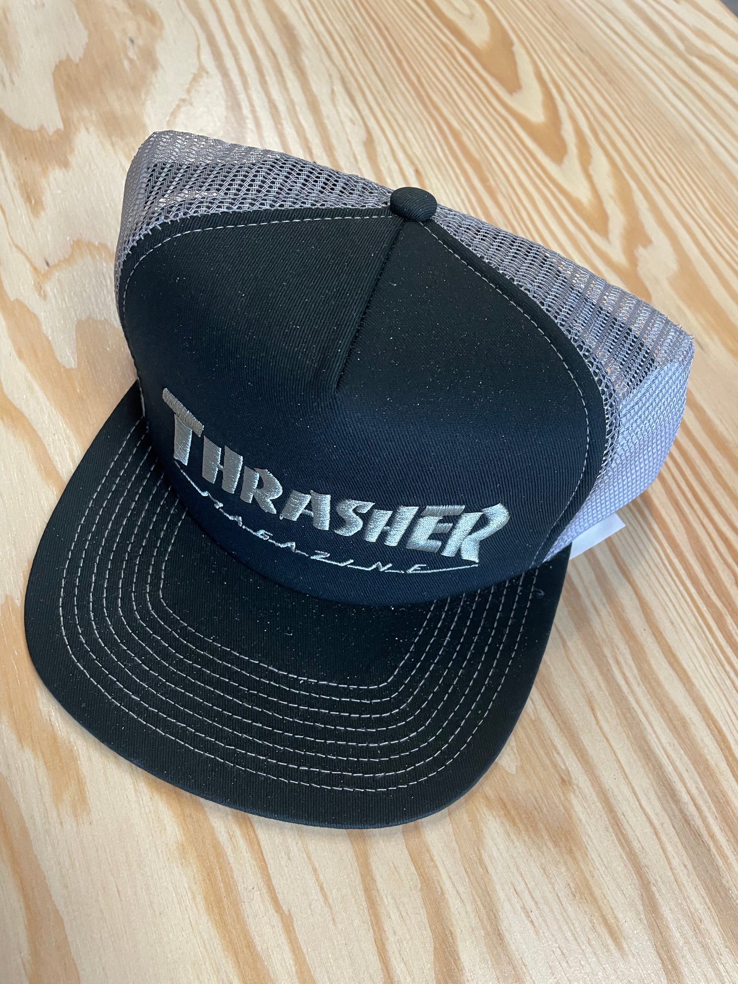 Thrasher MAG LOGO - TRUCKER - BLACK / GREY