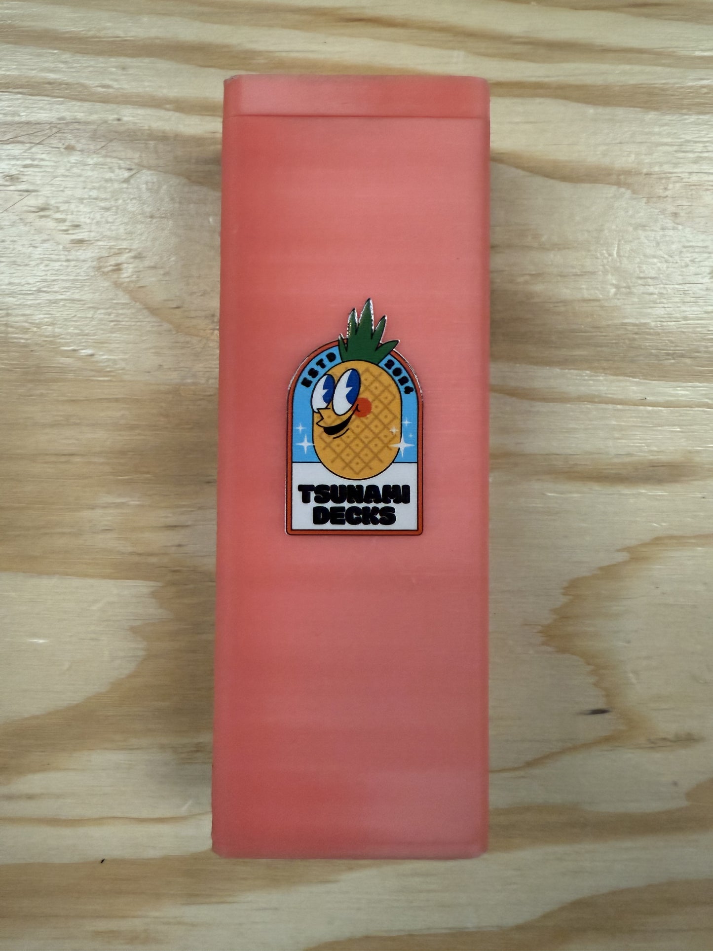 Tsunami Fingerboard Skateble Case - Pink